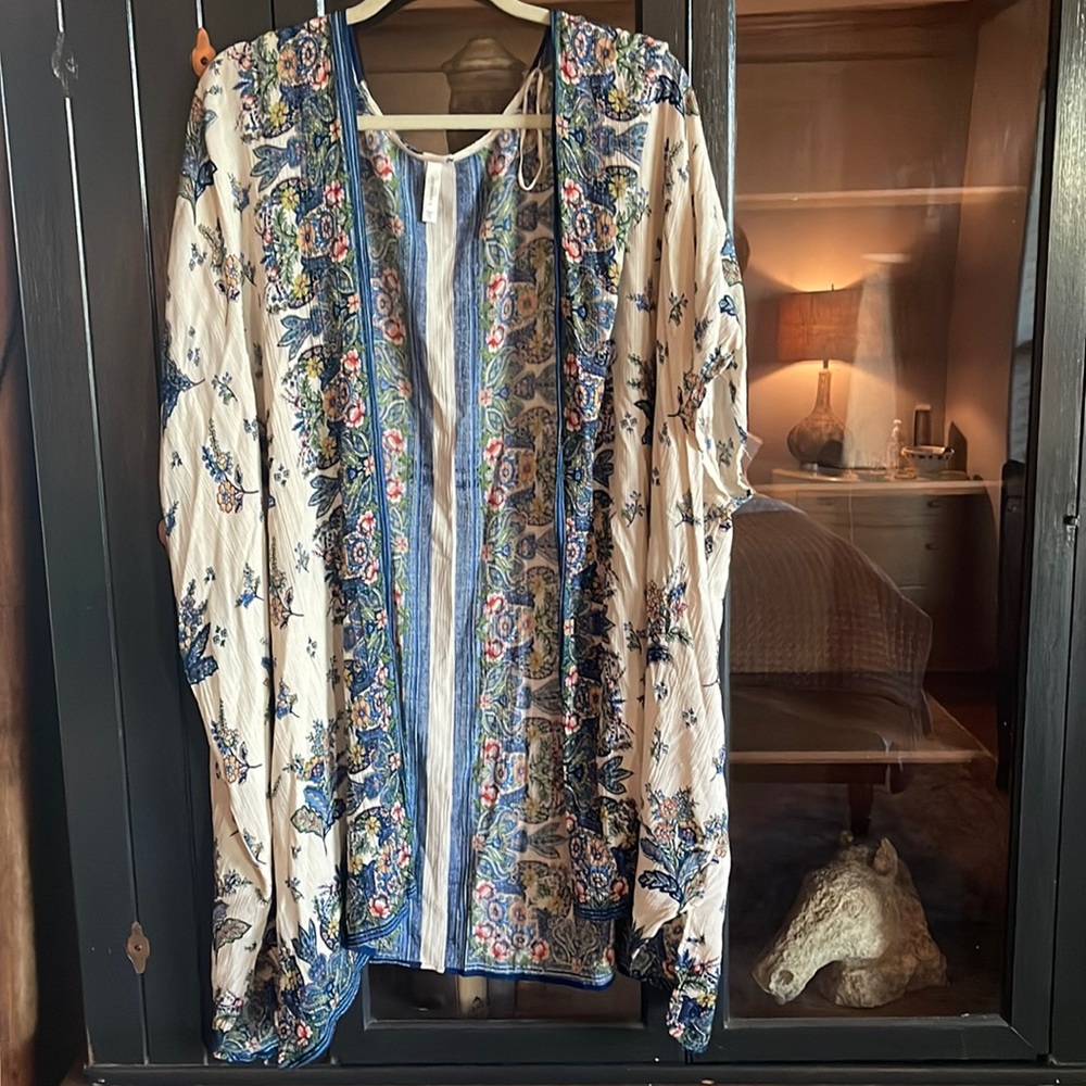 Francesca’s kimono